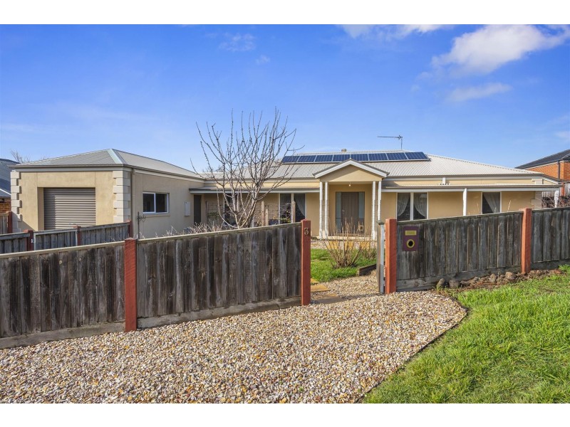 3 Penzance Court, Kyneton VIC 3444