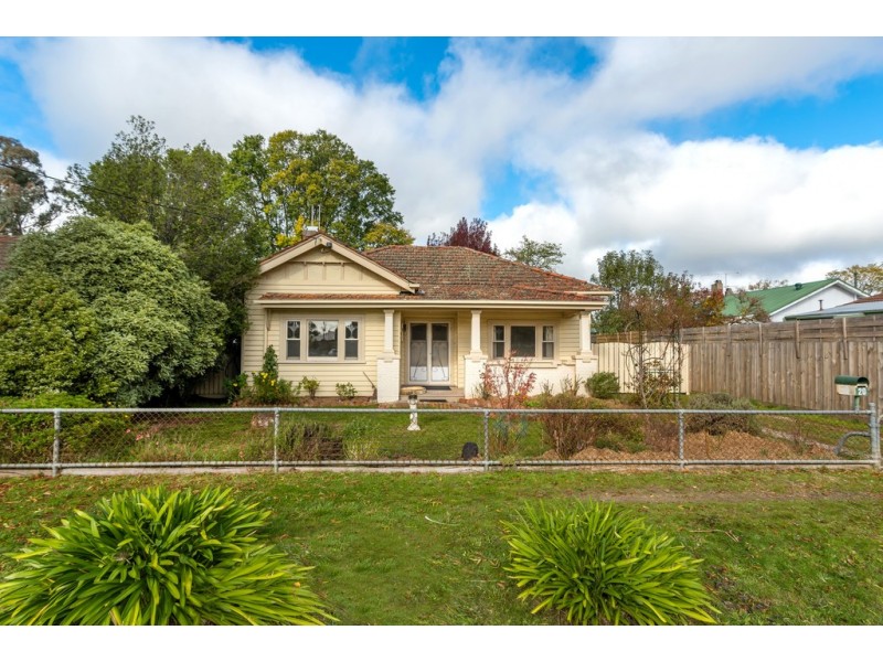 20 Begg Street, Kyneton VIC 3444