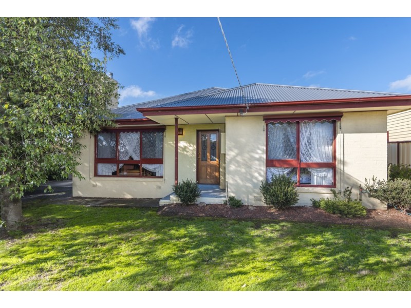 8 Tower Street, Kyneton VIC 3444