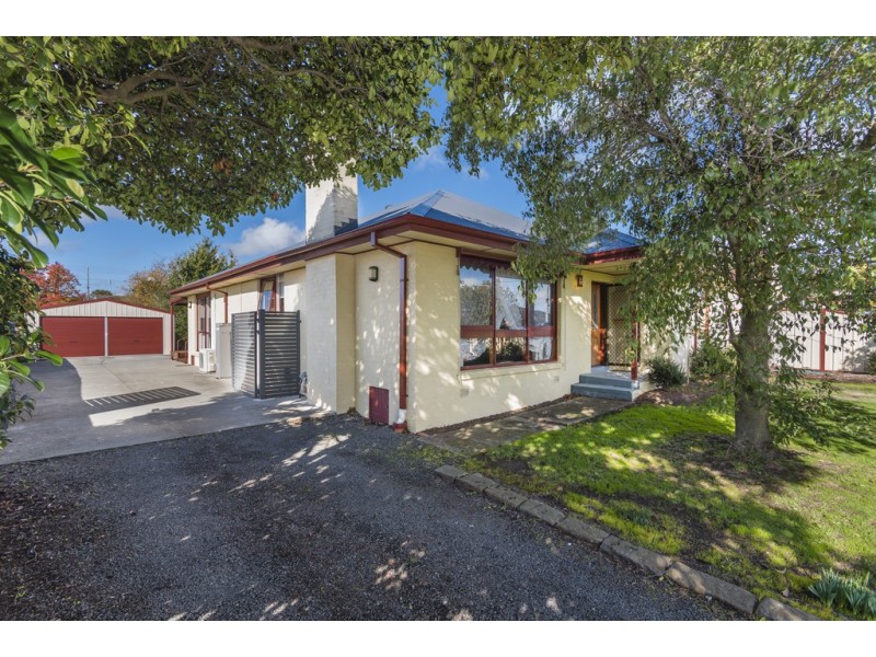 8 Tower Street, Kyneton VIC 3444