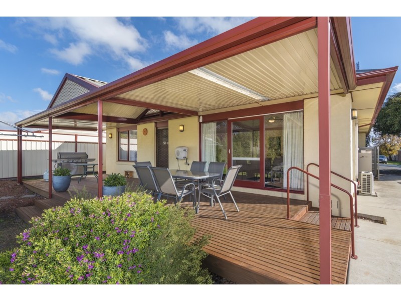 8 Tower Street, Kyneton VIC 3444