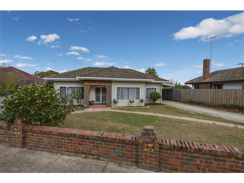 130 High Street, Kyneton VIC 3444