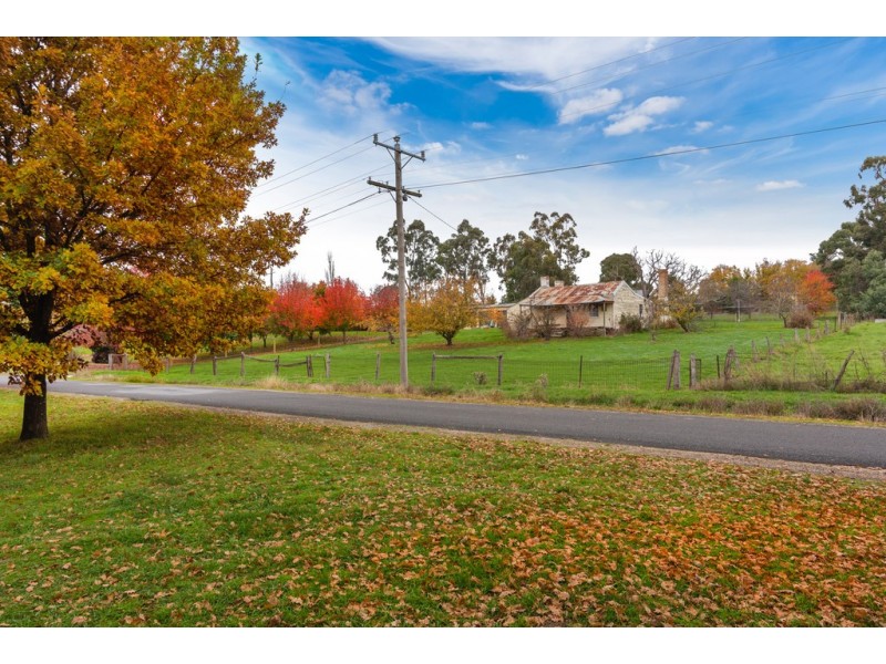 9 De La Beche Street, Taradale VIC 3447