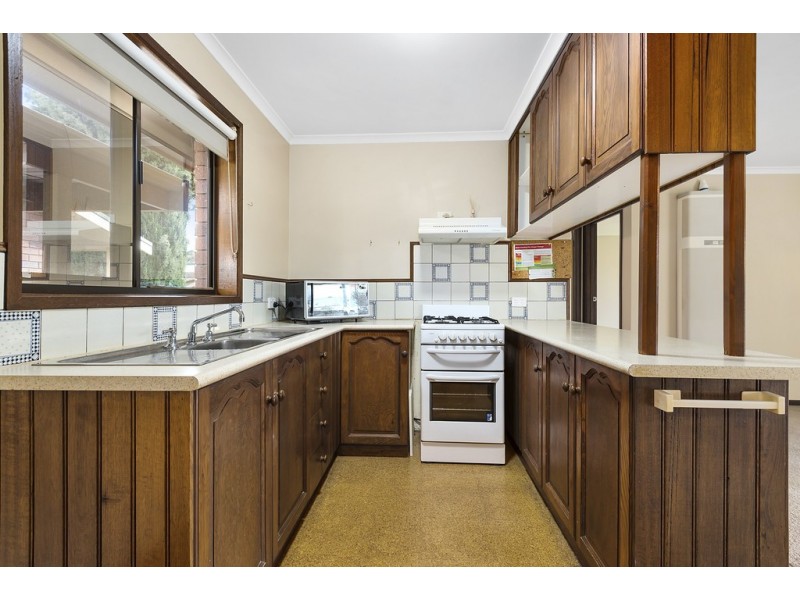 1/11 Edgecombe Street, Kyneton VIC 3444