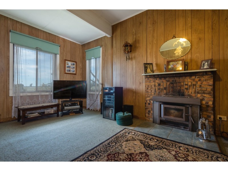 10 Scobles Road, Drummond VIC 3461