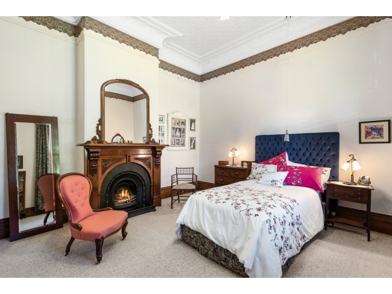 32 Simpson Street, Kyneton VIC 3444