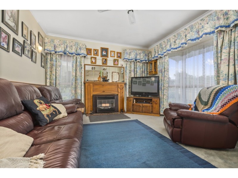 11 Elizabeth Avenue, Kyneton VIC 3444