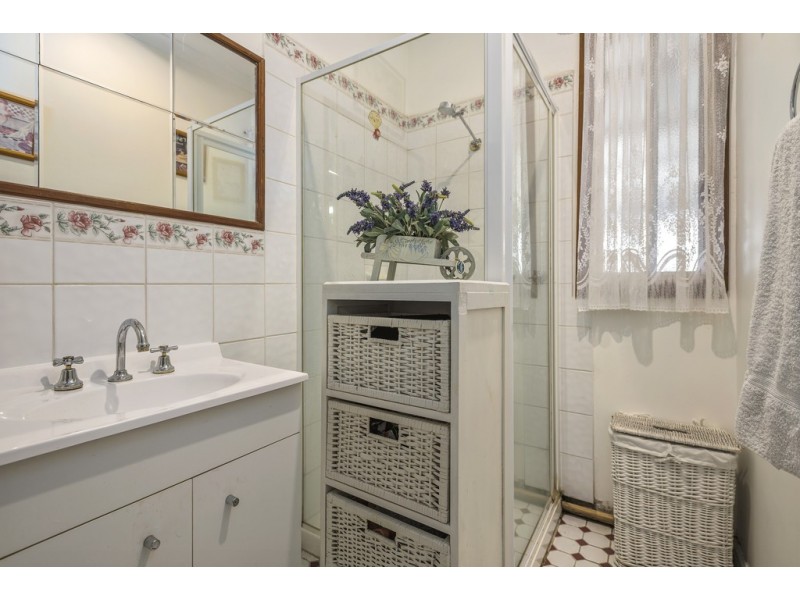 11 Elizabeth Avenue, Kyneton VIC 3444