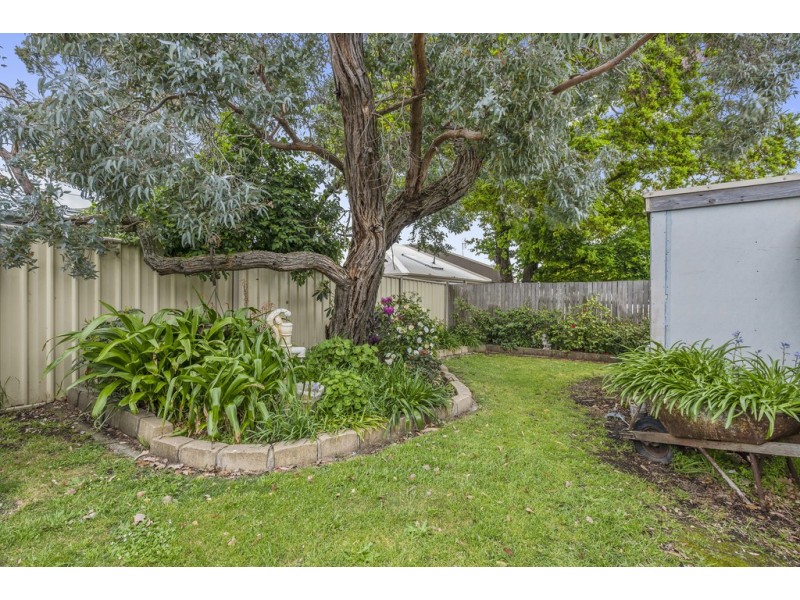 11 Elizabeth Avenue, Kyneton VIC 3444