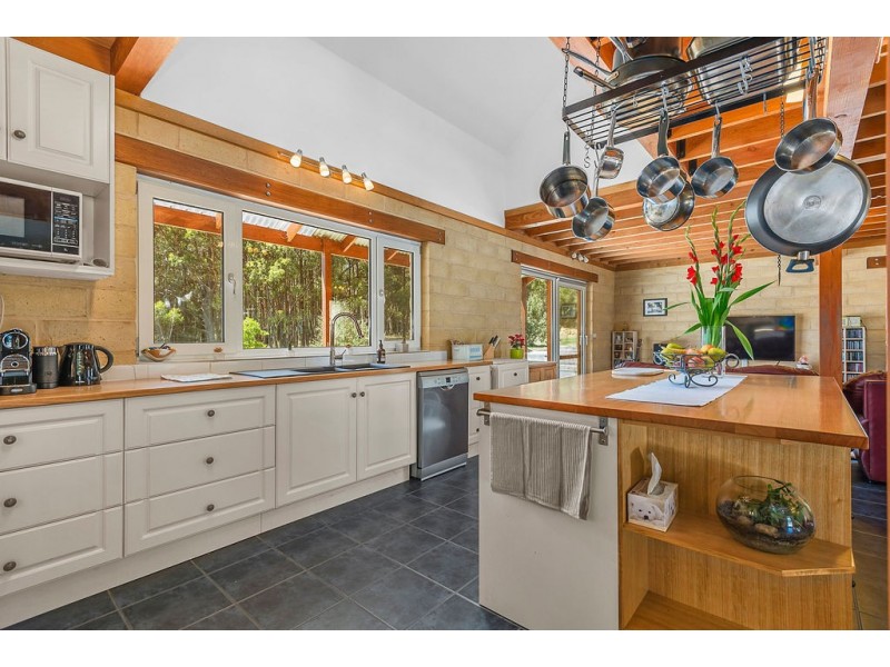 1 Kelletts Track, Ashbourne VIC 3442