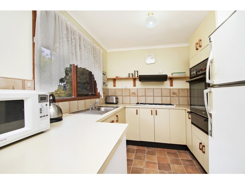 4/196 Mollison Street, Kyneton VIC 3444