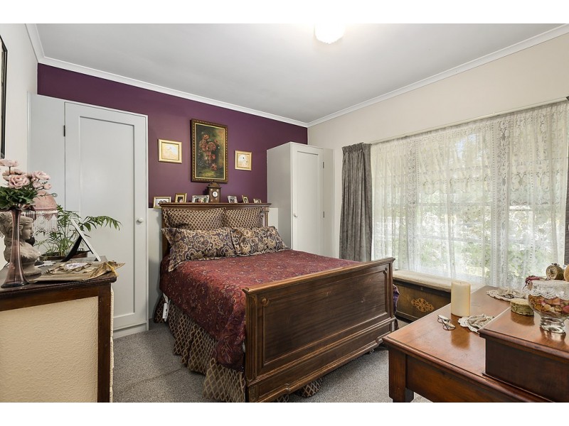 27 Beauchamp Street, Kyneton VIC 3444