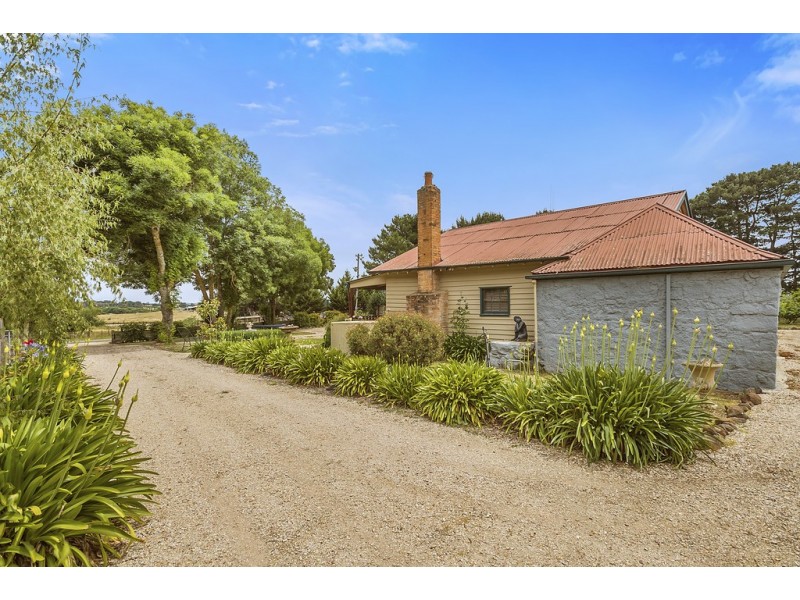 52 Fiddlers Green Road, Kyneton VIC 3444