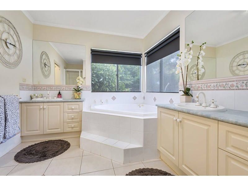 1 Blair Murphy Close, Kyneton VIC 3444