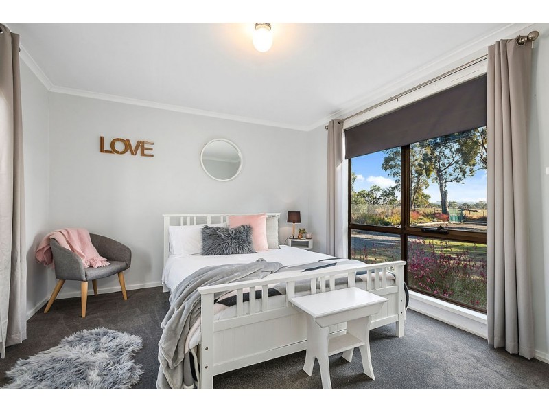 1A Thompson Street, Elphinstone VIC 3448