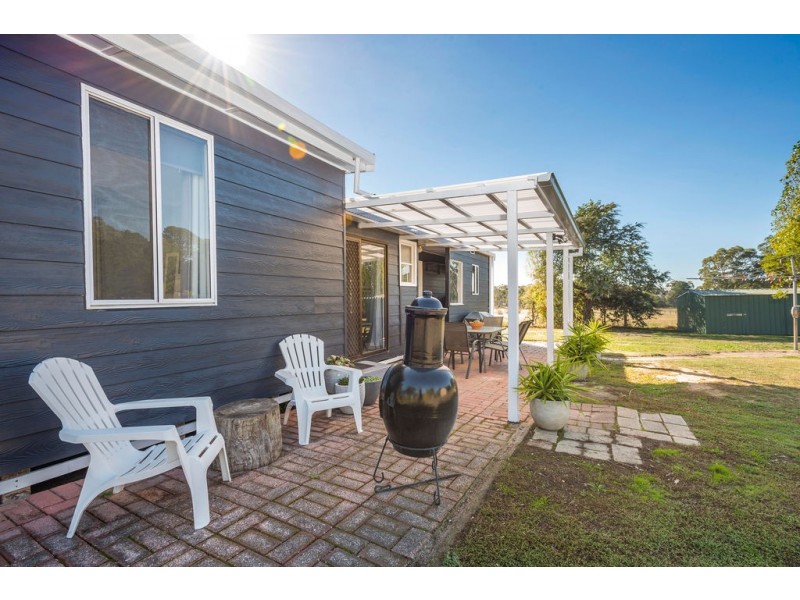 1A Thompson Street, Elphinstone VIC 3448