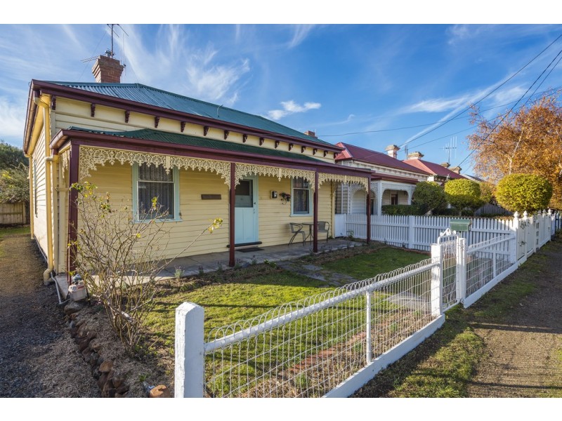 31 Lauriston Street, Kyneton VIC 3444