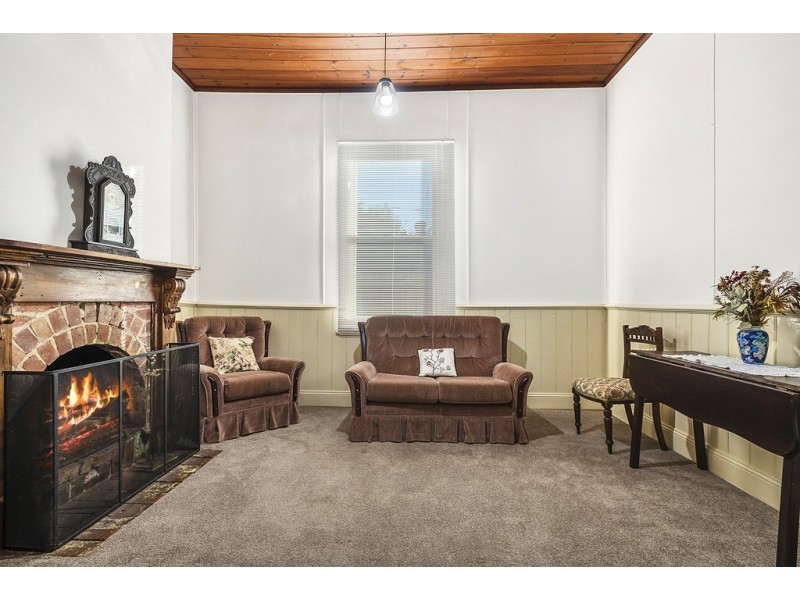 31 Lauriston Street, Kyneton VIC 3444