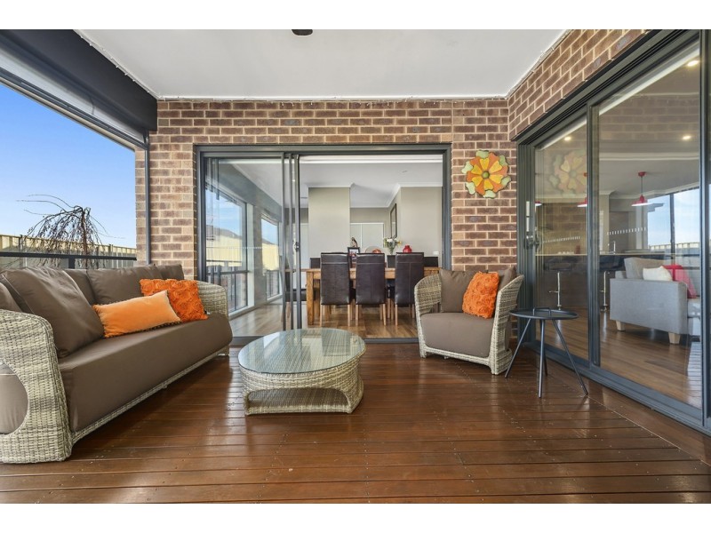 64 Warren Street, Kyneton VIC 3444