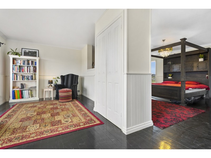 11 Wards Lane, Kyneton VIC 3444