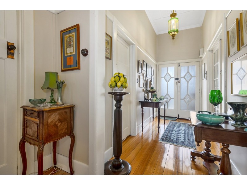 122 High Street, Kyneton VIC 3444