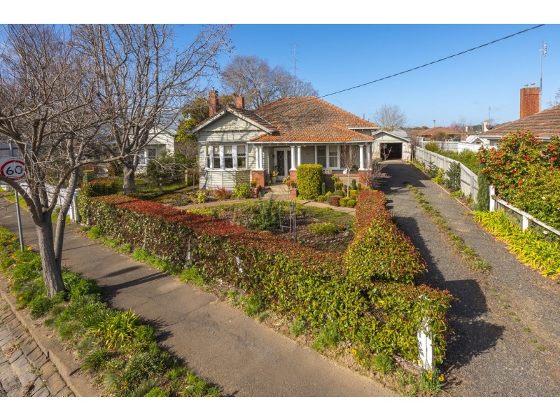 122 High Street, Kyneton VIC 3444