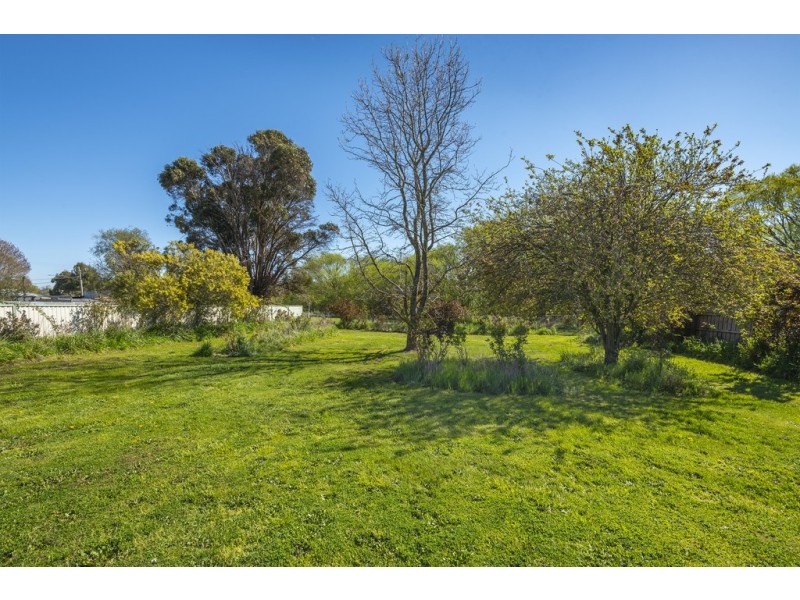 82 Beauchamp Street, Kyneton VIC 3444