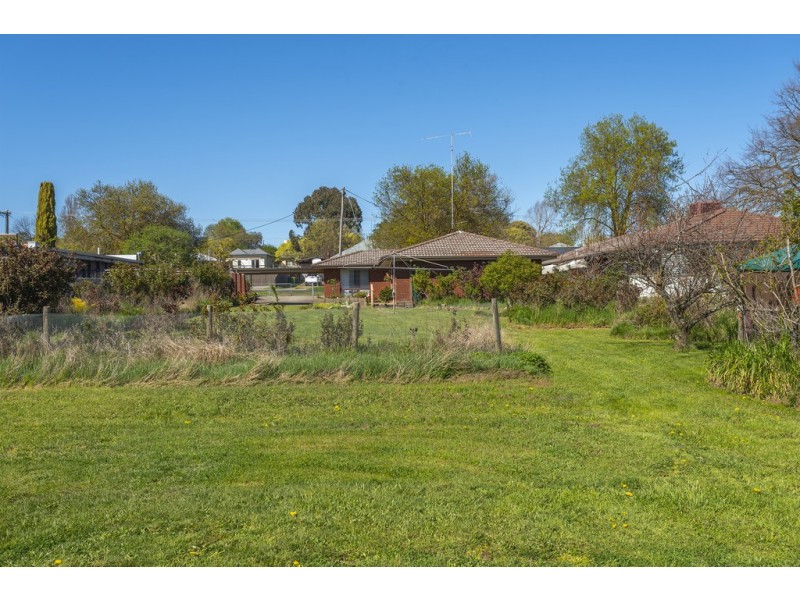 82 Beauchamp Street, Kyneton VIC 3444