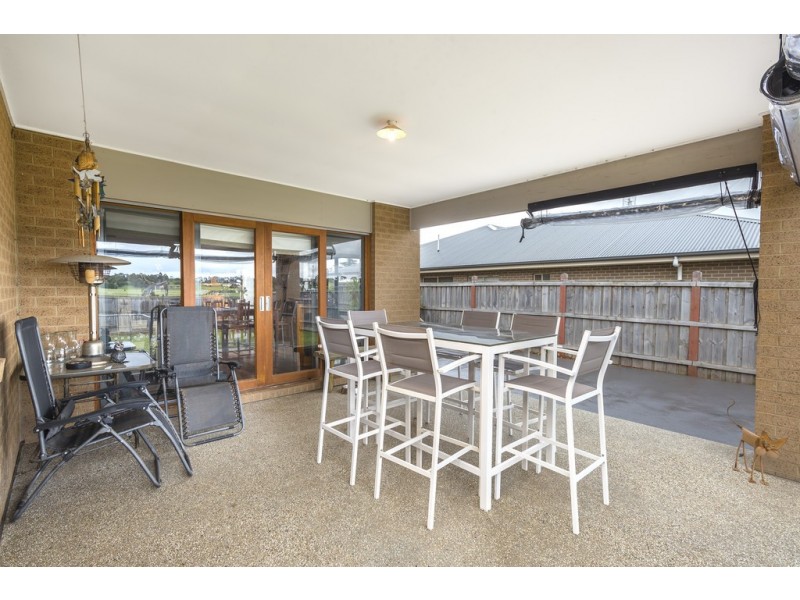 6 Martin Place, Kyneton VIC 3444