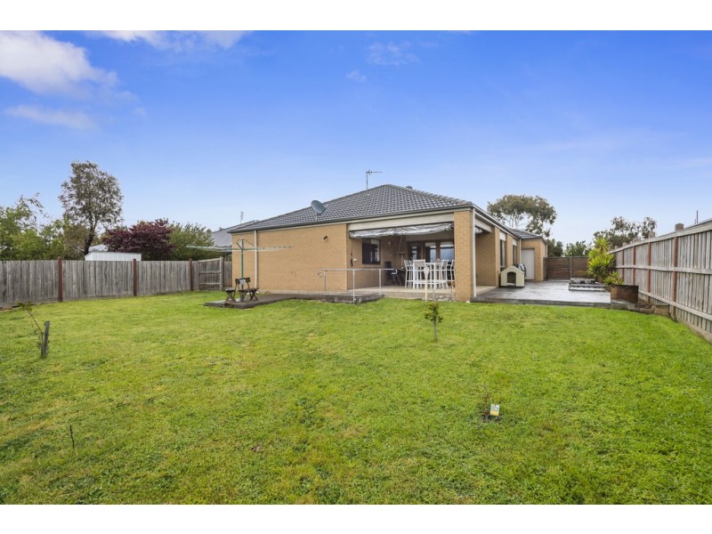6 Martin Place, Kyneton VIC 3444