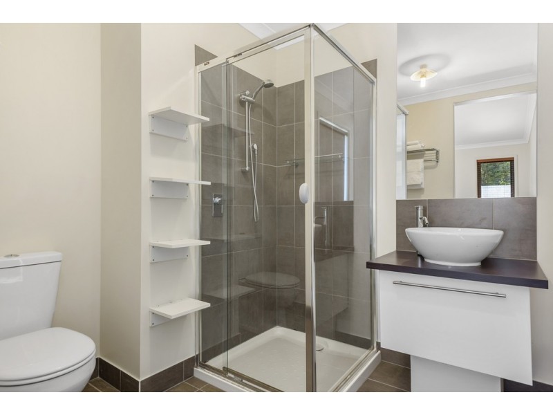 9 Penzance Court, Kyneton VIC 3444