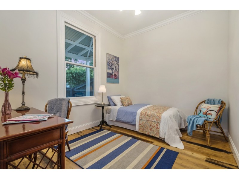 25 Yaldwyn Street East, Kyneton VIC 3444