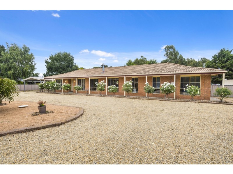 9 Dryden Street, Carlsruhe VIC 3442