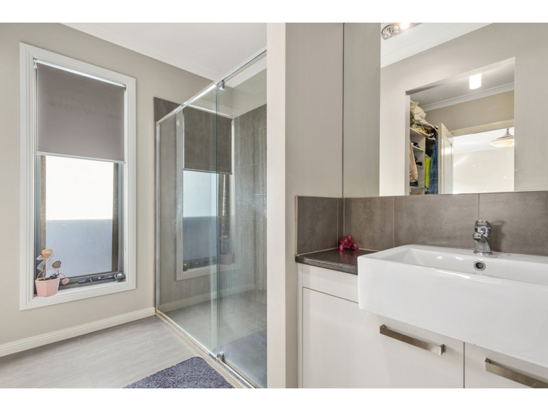 23 Patterson Drive, Kyneton VIC 3444