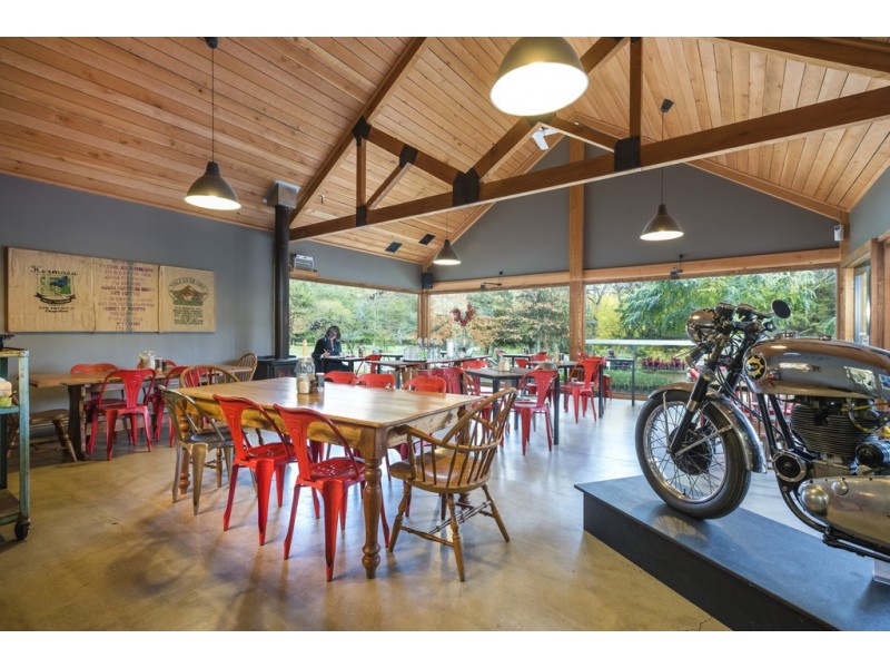 Motobean Cafe, 15 Ellesmere Place, Malmsbury VIC 3446