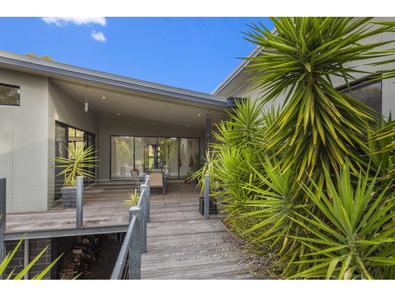 277 Shepherds Hill Road, Lauriston VIC 3444