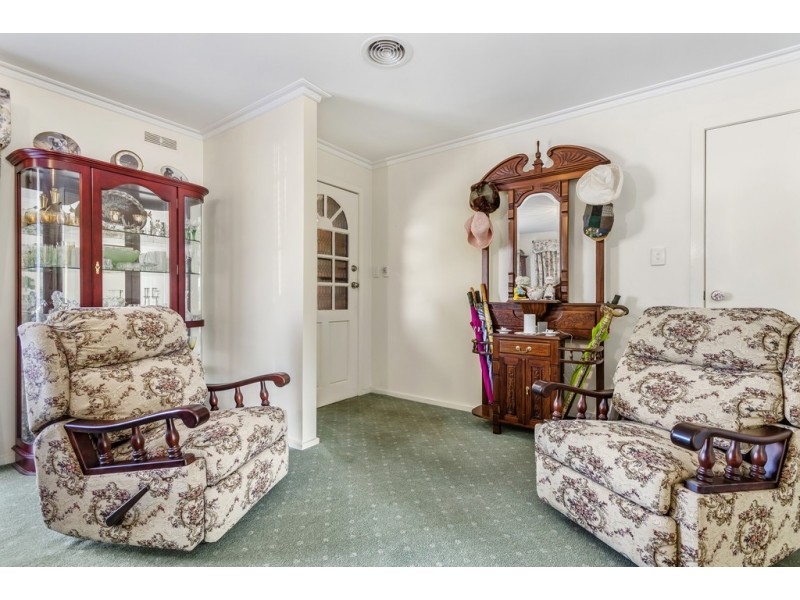 6 Castles Crescent, Kyneton VIC 3444