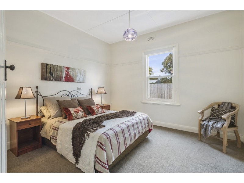 30 Victoria Street, Kyneton VIC 3444