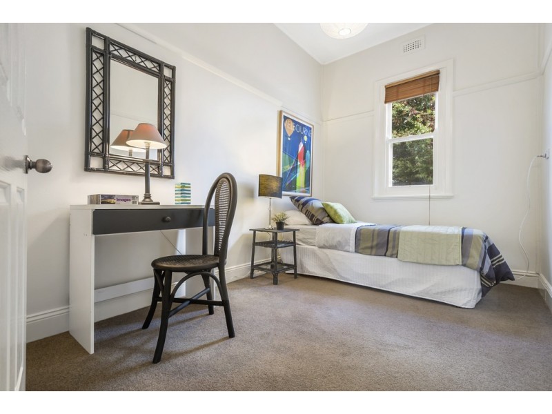 30 Victoria Street, Kyneton VIC 3444