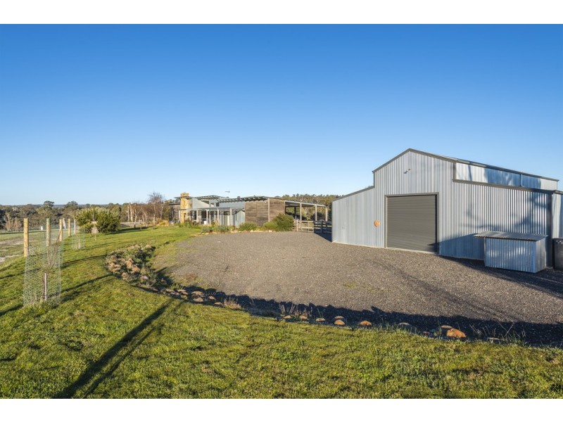 87 Phillips Road, Taradale VIC 3447