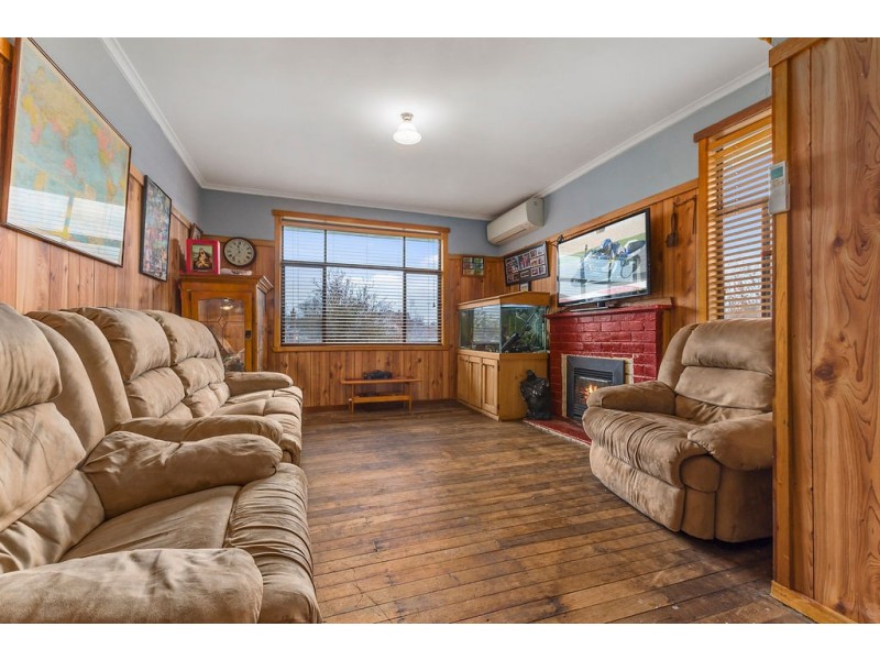 4 Elizabeth Avenue, Kyneton VIC 3444