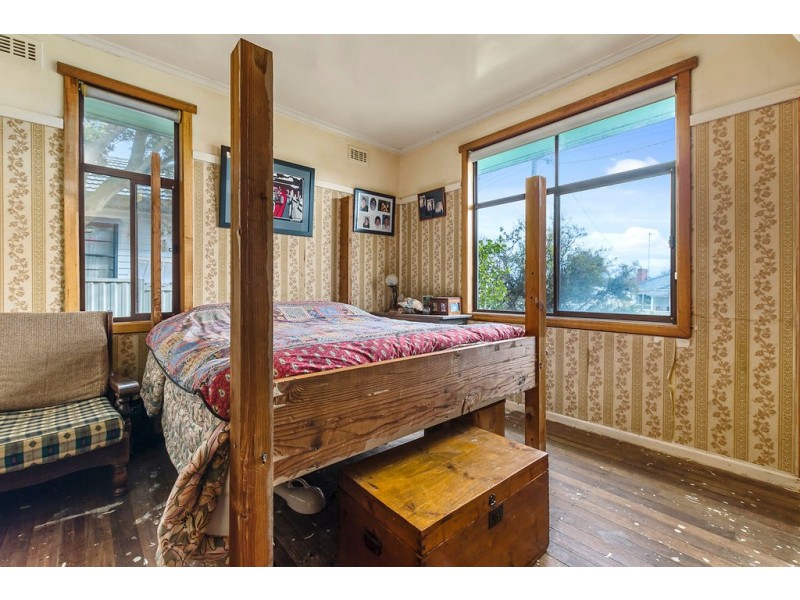 4 Elizabeth Avenue, Kyneton VIC 3444