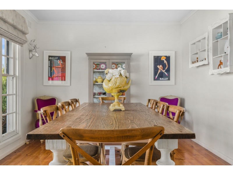 17 Sturt Street, Kyneton VIC 3444