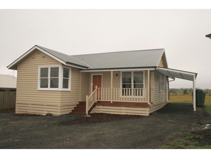 25 Palmer Place, Kyneton VIC 3444