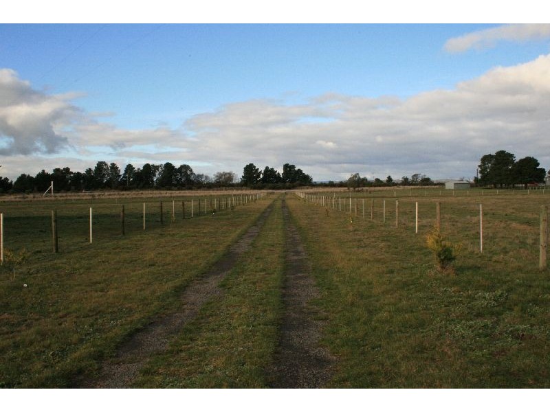 407 Sebastopol Road*, Kyneton VIC 3444