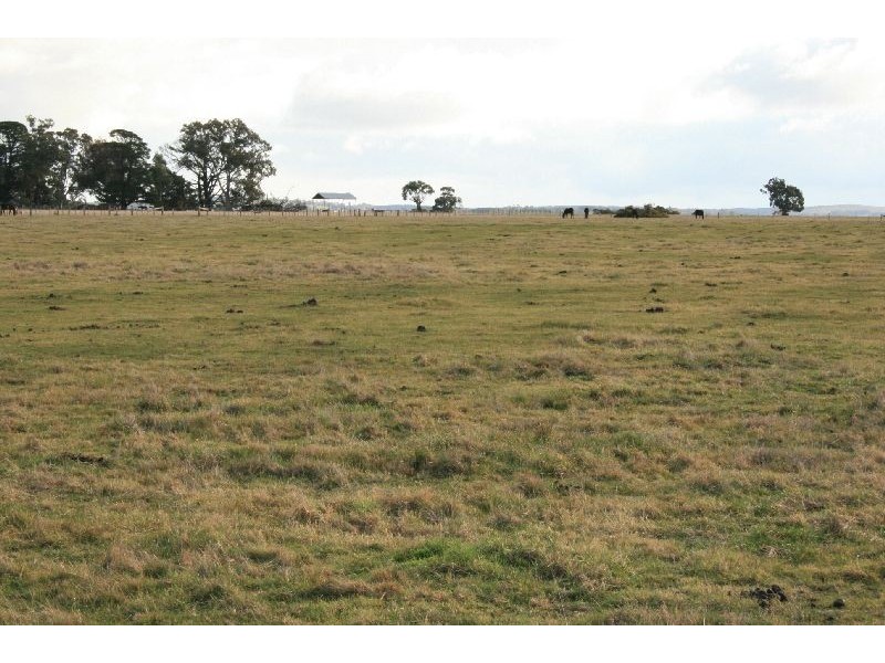 407 Sebastopol Road*, Kyneton VIC 3444