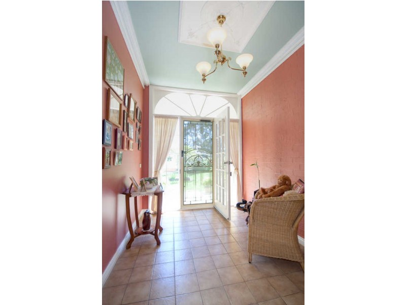 48 FAIRBAIRN PLACE*, Kyneton VIC 3444