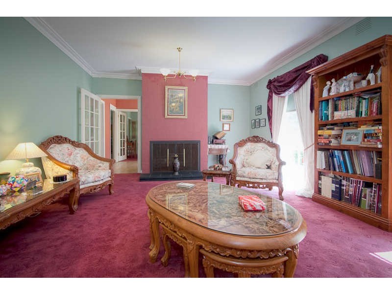 48 FAIRBAIRN PLACE*, Kyneton VIC 3444