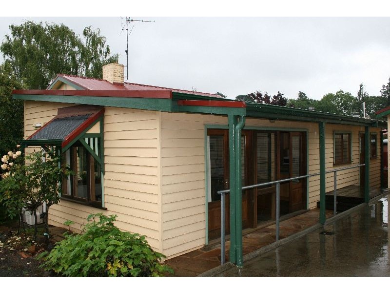 5 Maxwell Street*, Kyneton VIC 3444