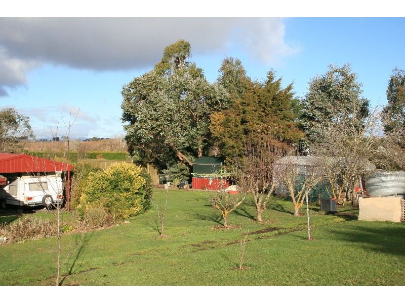 279 Burton Avenue, Kyneton VIC 3444